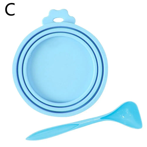 A set Reusable Pet Food Can Cover and Spoon Portable Dogs Cat Storage