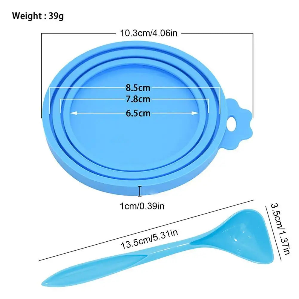 A set Reusable Pet Food Can Cover and Spoon Portable Dogs Cat Storage