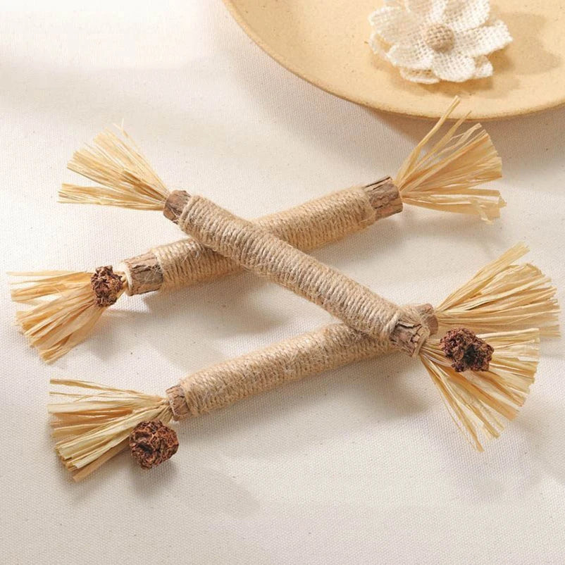 Popular Wood Polygonum teasing cat toy snacks self-hi gnawing teeth cleaning natural molar stick